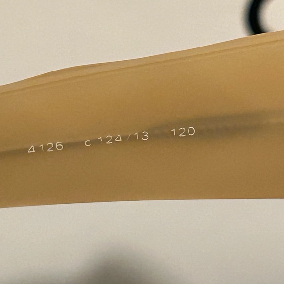 Chanel Quilted Tortoise Shell Sunglasses… Authentic.. Rare!….. EUC - Picture 9 of 9